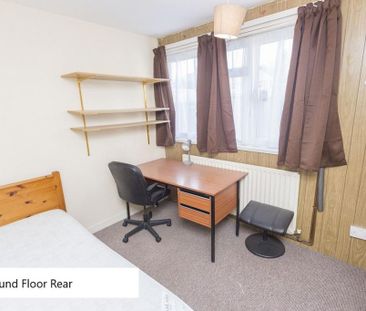 4 bedroom terraced house to rent - Photo 3