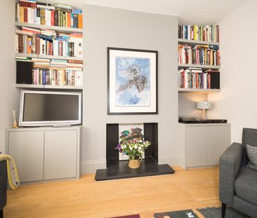 2 Bed Maisonette, Ormiston Grove, W12 - Photo 2