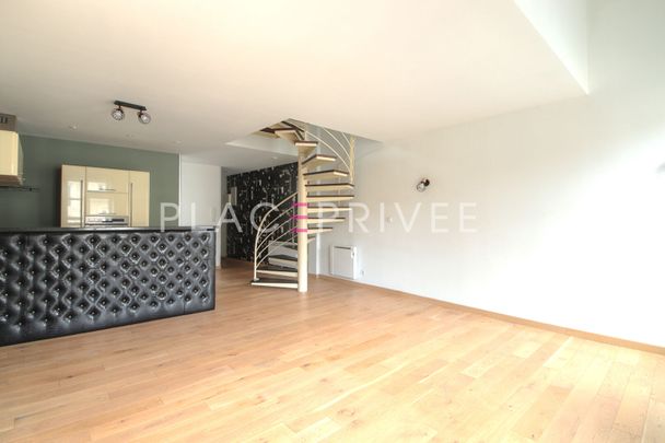 Appartement avec parking - Photo 1