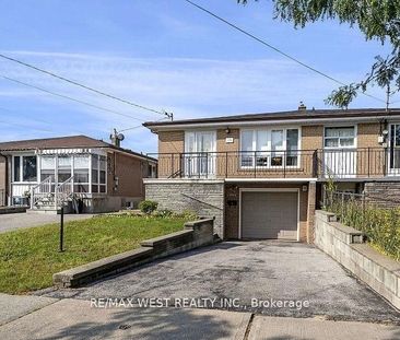 For Lease - 136 Duncanwoods Drive, Toronto, Ontario - Photo 3