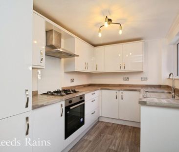 2 bedroom terraced house to rent - Photo 1