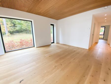 Nybygget og rummelig 3-værelses lejlighed i fantastiske omgivelser - Photo 2