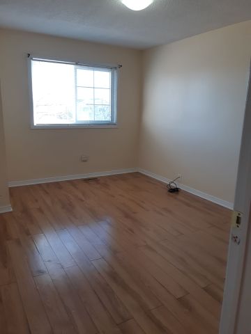 For Lease - 85 Halfmoon Square, Toronto, Ontario - Photo 5