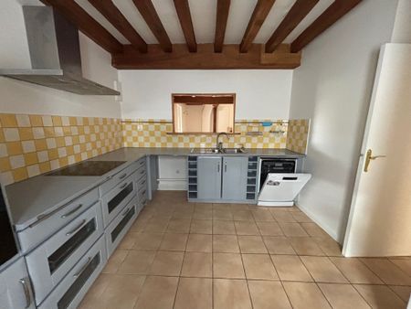 MAISON DE VILLE 111 M2 RENOVEE R+1 - Photo 5