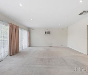 227 Rosanna Road, Rosanna - Photo 3