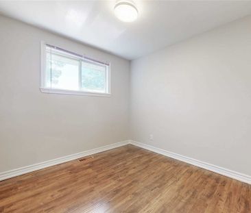 For Lease - 461 Brentwood Avenue Unit# Main, Oshawa, Ontario - Photo 3