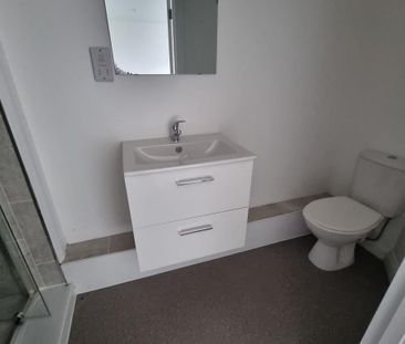 1 bedroom ground floor flat to rent - Photo 4
