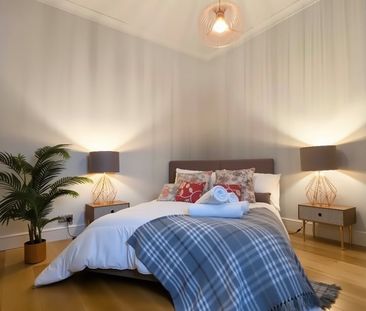 2 Bed Flat, Elmdale Road, N13 - Photo 1