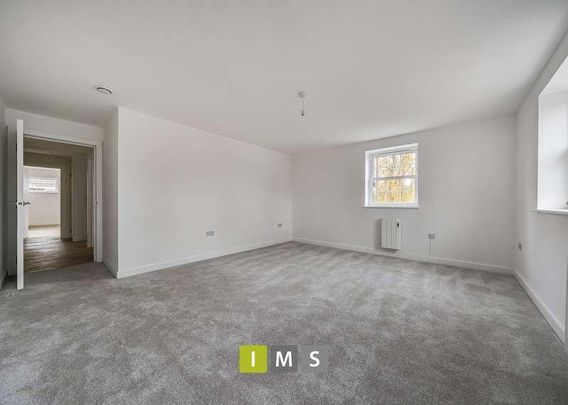 Kingsclere Road, Bicester, OX26 - Photo 1