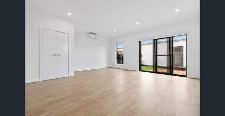 Live in one of the best locations in the South East! - Photo 2
