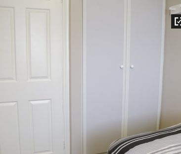 Bed for rent in 4-bedroom house, Stoneybatter, Dublin - Photo 4