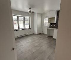 Grand 4 1/2 rez de chaussé - Photo 3