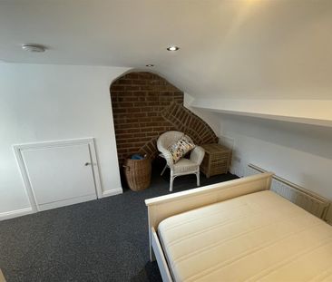 4 Larkstone Street, - Photo 5