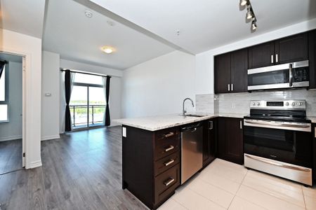 For Lease - 11611 Yonge Street Unit# 809, Richmond Hill, Ontario - Photo 2