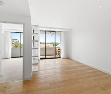 Sunny, Stylish & Effortlessly Convenient! - Photo 2