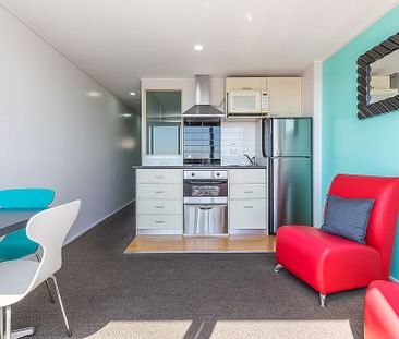 Funky Zest Apartment - Photo 4