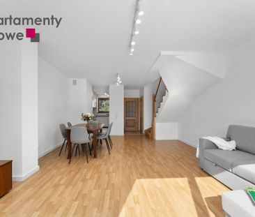 Komfortowy, 3-poziomowy segment (126,42 m²) z ogrodem i garażem – Z... – zdjęcie 2