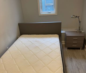 107 Amaya, Ottawa, ON K2A 3X7 - Photo 2