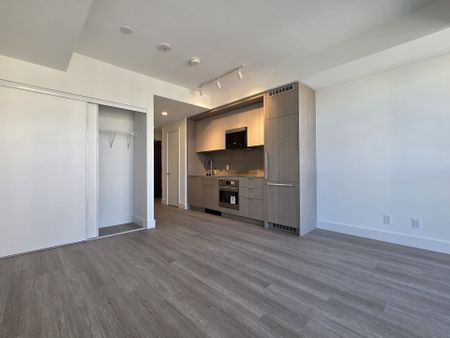 For Lease - 6 Greenbriar Road Unit# 623, Toronto, Ontario - Photo 5