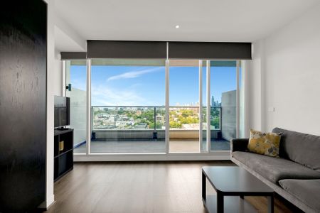 Charming 1-bedroom Furnished Apartment in South Yarra - Photo 4