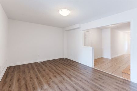 For Lease - 76 Argento Crescent, Vaughan, Ontario - Photo 2