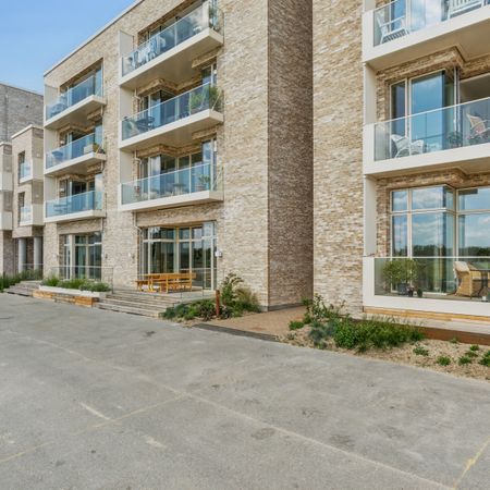 LEJEBOLIGER MED FLOT LYSINDFALD OG LÆKRE KVALITETSMATERIALER - Foto 4