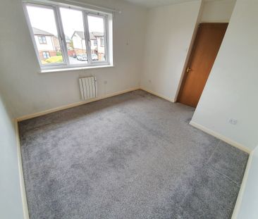 Railton Jones Close, Bristol, Stoke Gifford - Photo 6