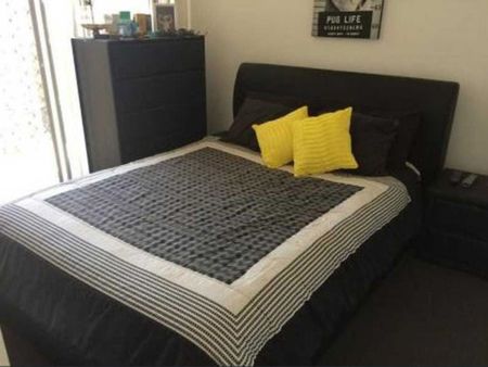 Modern Living in a Quiet&comma; Family-Friendly Pocket - Photo 2