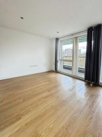 Studio to rent - Photo 5