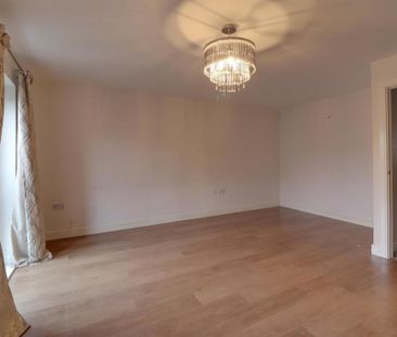 4 bedroom terraced house to rent - Photo 1