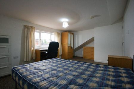 7 bedroom terraced house to rent - Photo 5