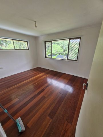 Wavell Heights - Photo 5