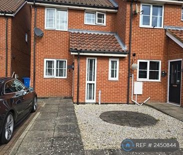 3 bedroom semi-detached house to rent - Photo 5