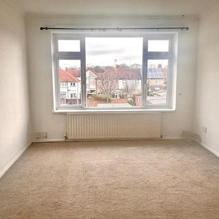 2 bedroom maisonette to rent - Photo 1