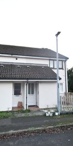 Well presented 1 Bedroom Maisonette to rent in the popular area of Cherry Hinton, Cambridge. Electric Heating. Local amenities close by. Street parking. Unfurnished. - Photo 4