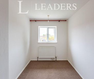 3 bedroom terraced house to rent - Photo 4