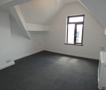 Warbreck Hill Road Flat 4 - Photo 2