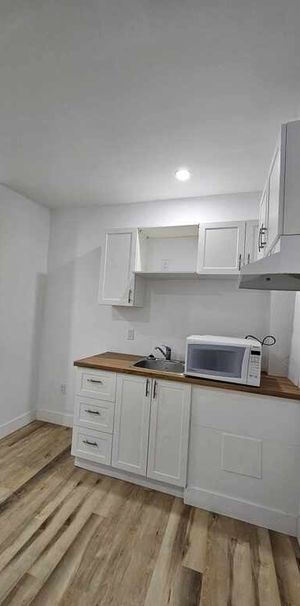 3 1/2 à Louer Basse-Ville - Photo 1