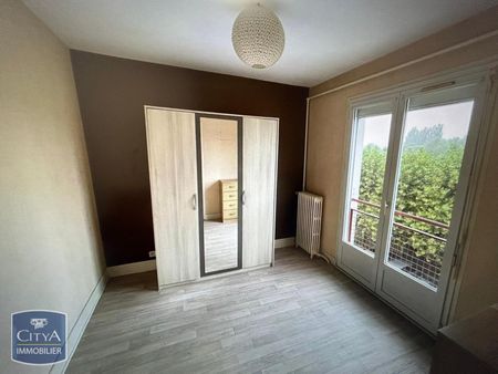 Location Appartement 3 pièces 73m² ST ASTIER 24110 - Photo 3