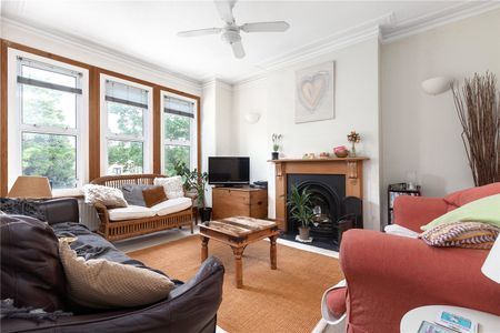 Weir Road, Balham, SW12, London - Photo 2