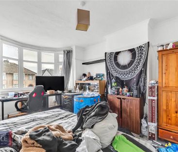 4 bedroom terraced house to rent - Photo 6