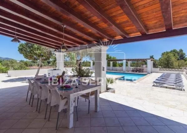 Long term rental villa in Sa Caleta