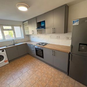 Clarence Street, Southall, UB2 5BL - Photo 2