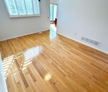 For Lease - 119 Cooperage Crescent, Richmond Hill, Ontario - Photo 4