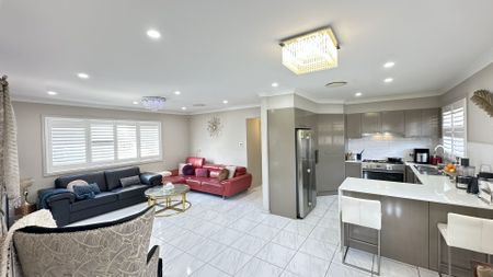 Modern & Spacious Family Home - Photo 2