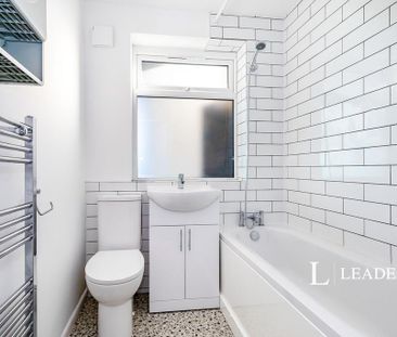 3 bedroom detached house to rent - Photo 5