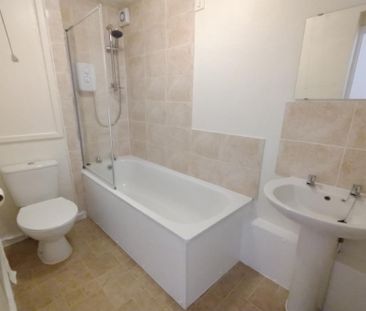 2 bedroom apartment to rent - Photo 6