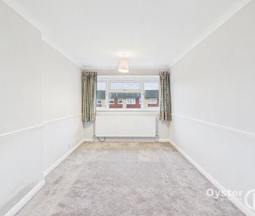 4 bedroom semi-detached house to rent - Photo 5