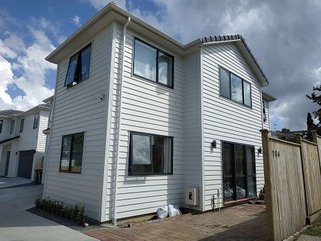 5-BEDROOM in Howick - Photo 5