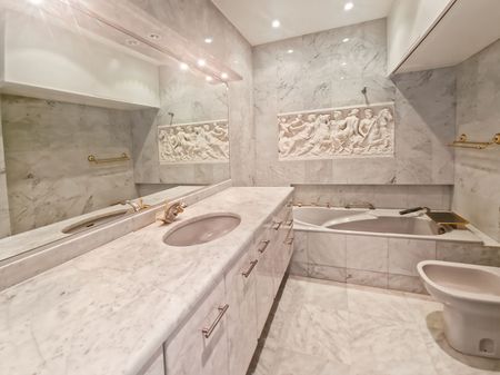 Location appartement 3 pièces, 77.34m², Cannes - Photo 3